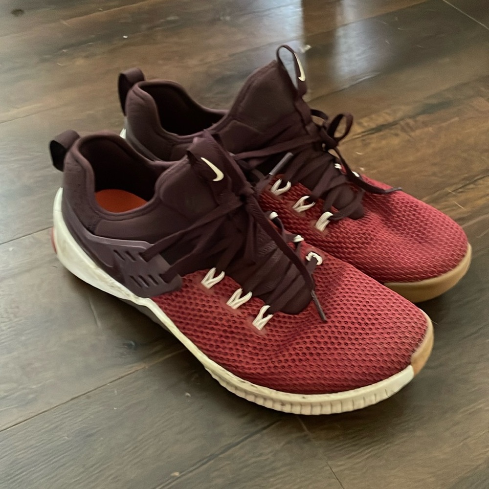 Nike metcons